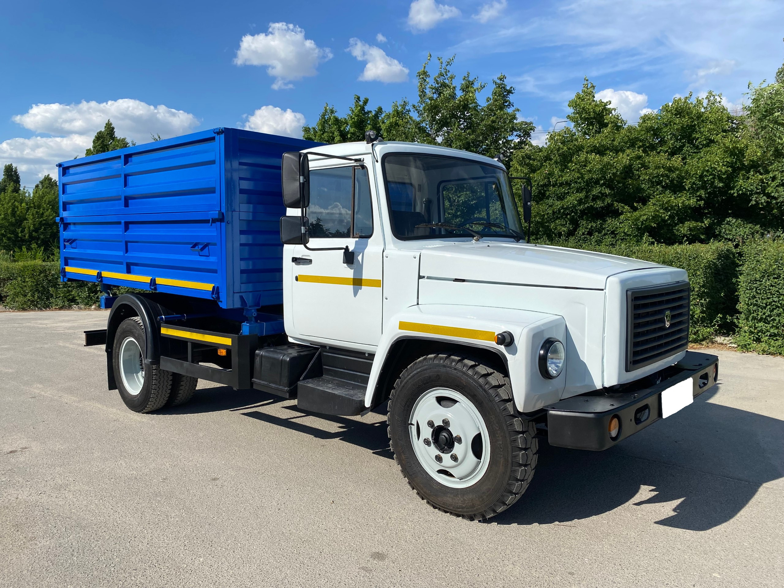 Автомобиль ГАЗ-3309 6